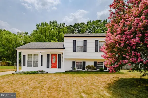 14904 Nighthawk Ln, BOWIE, MD 20716