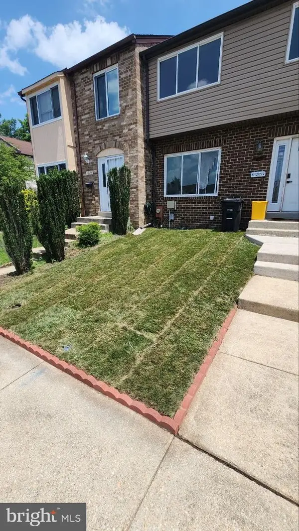 7017 Cipriano Woods Ct, LANHAM, MD 20706