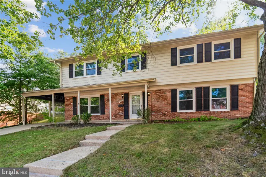 6605 Ian St, Hyattsville, MD 20784 - #2