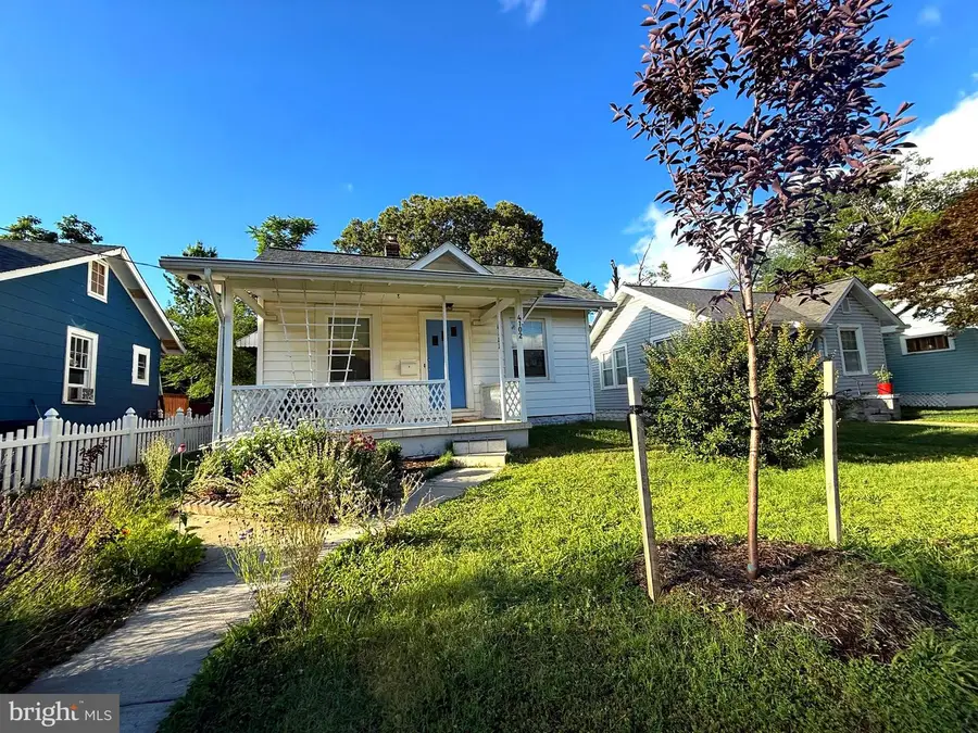 4102 Shepherd St, Brentwood, MD 20722 - #2