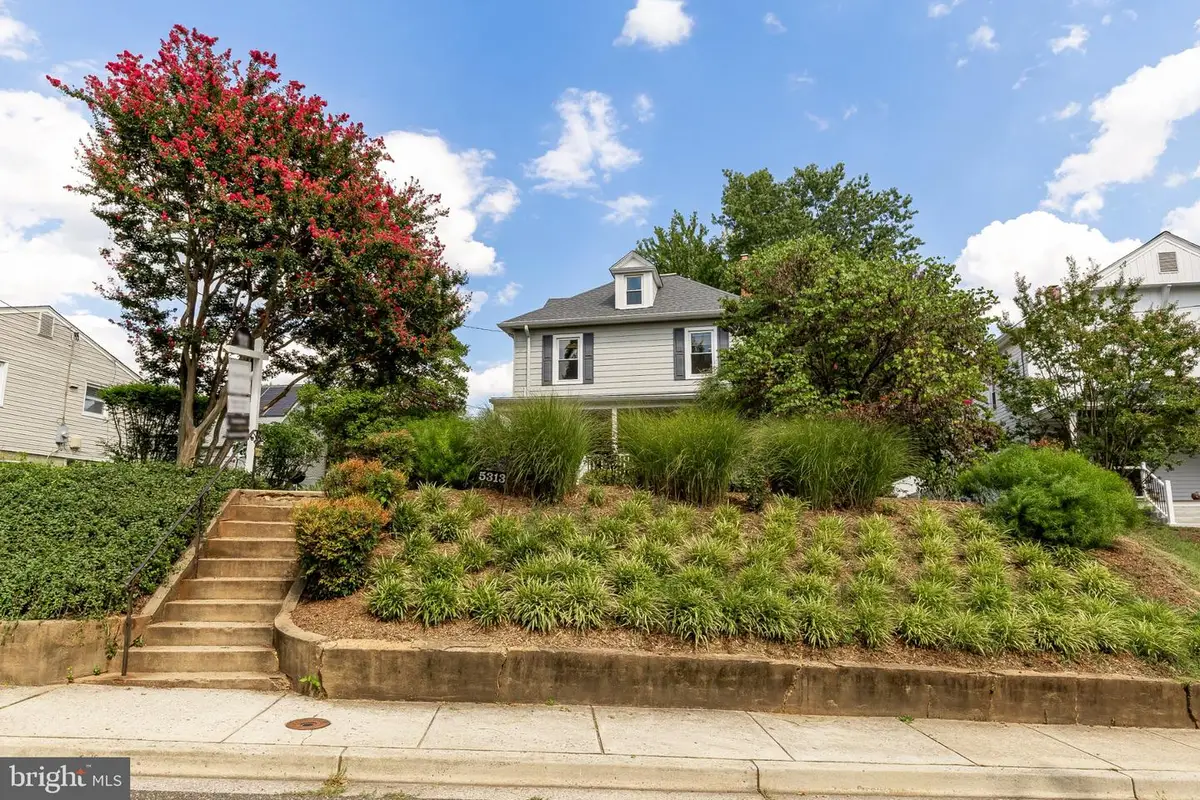 5313 42nd Ave, Hyattsville, MD 20781 - #1