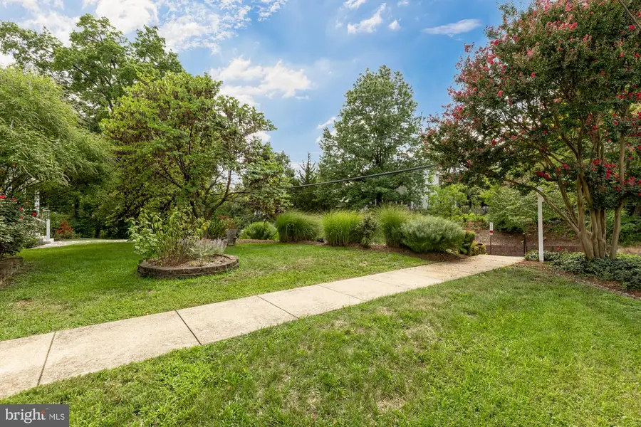 5313 42nd Ave, Hyattsville, MD 20781 - #2
