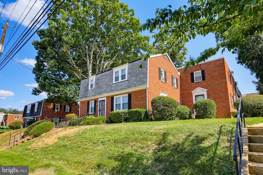 2581 Iverson St, Temple Hills, MD 20748 - #3