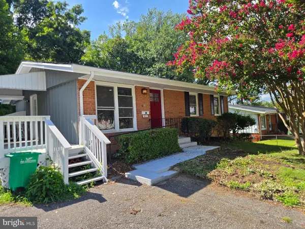 611 Quarry Ave, CAPITOL HEIGHTS, MD 20743