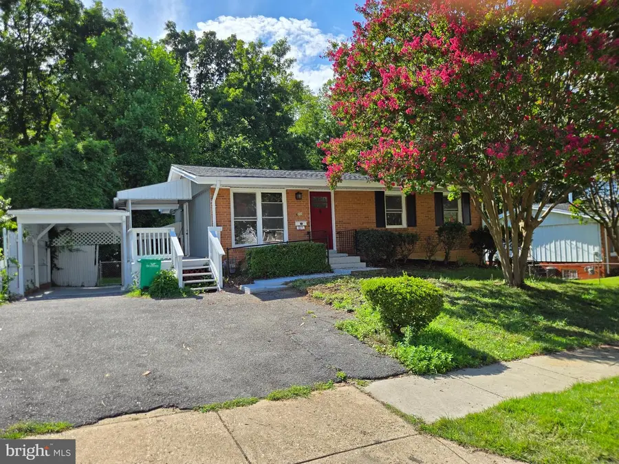 611 Quarry Ave, Capitol Heights, MD 20743 - #2