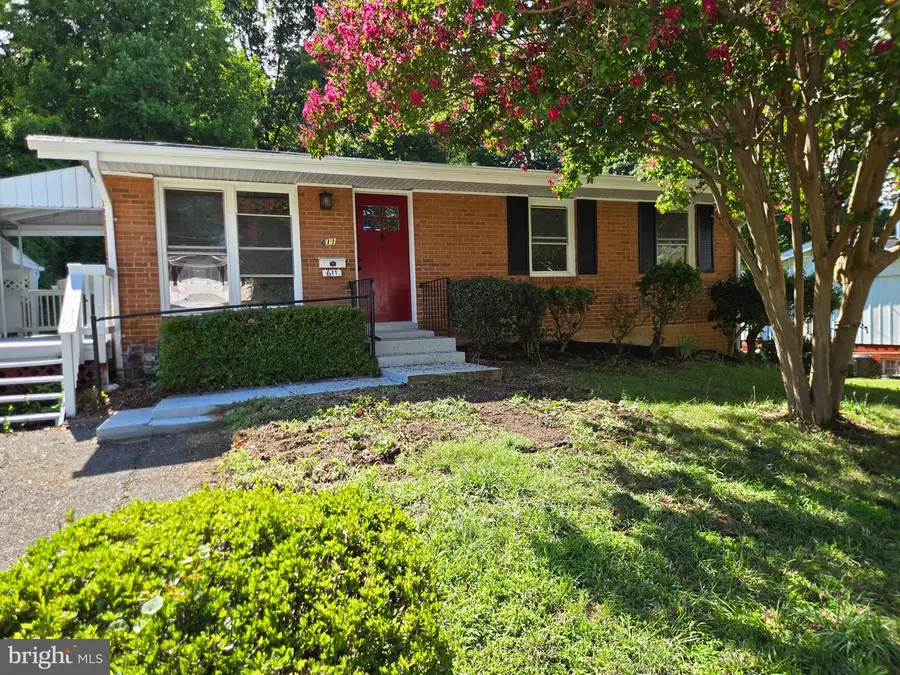 611 Quarry Ave, Capitol Heights, MD 20743 - #3
