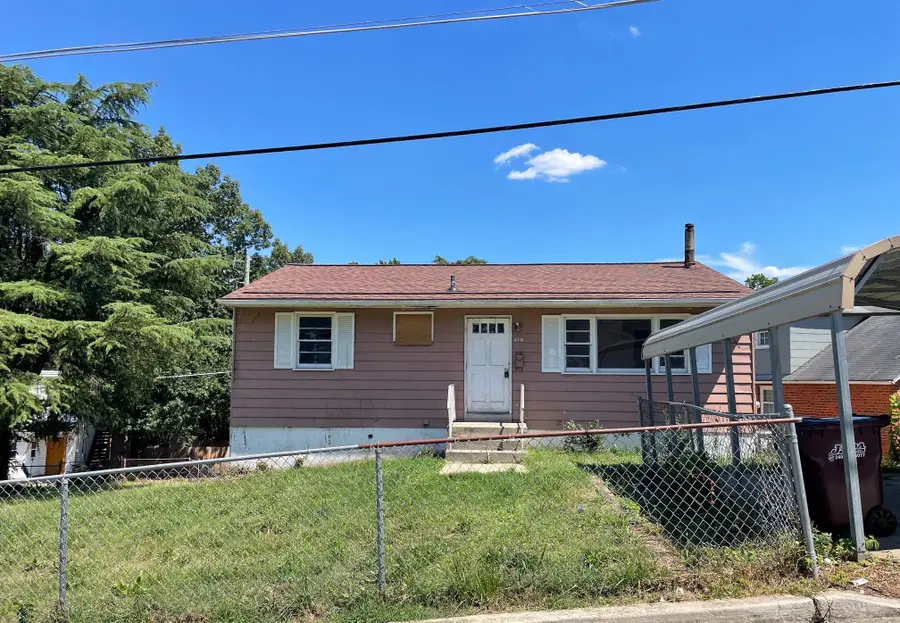 416 Clovis Ave, Capitol Heights, MD 20743 - #2