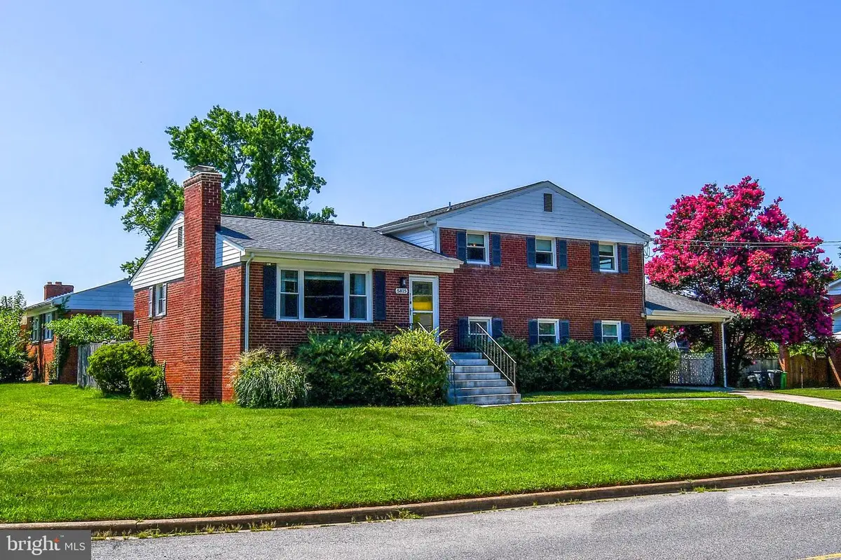 5815 Arbroath Dr, Clinton, MD 20735 - #1