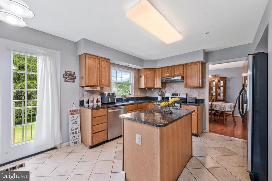 8507 Bates Dr, Bowie, MD 20720 - #2