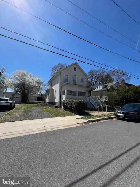 3107 Upshur St, Mount Rainier, MD 20712 - #1
