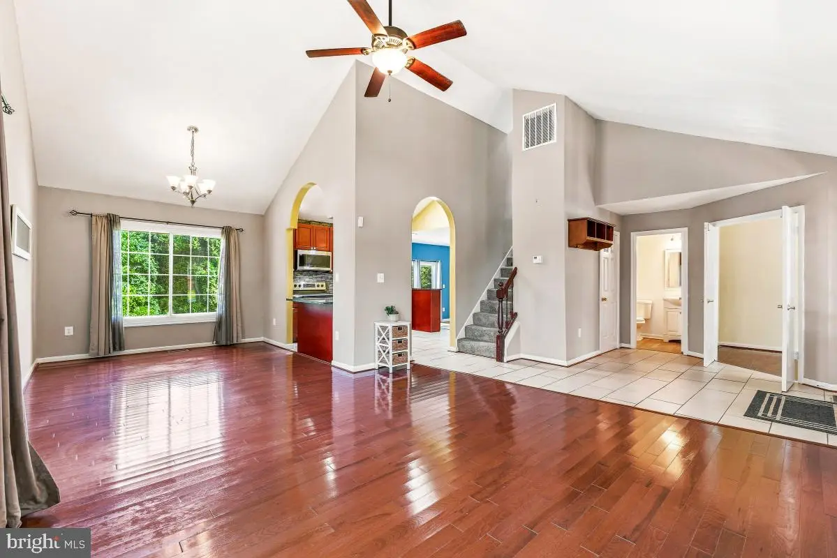 425 Rosier Rd, Fort Washington, MD 20744 - #1