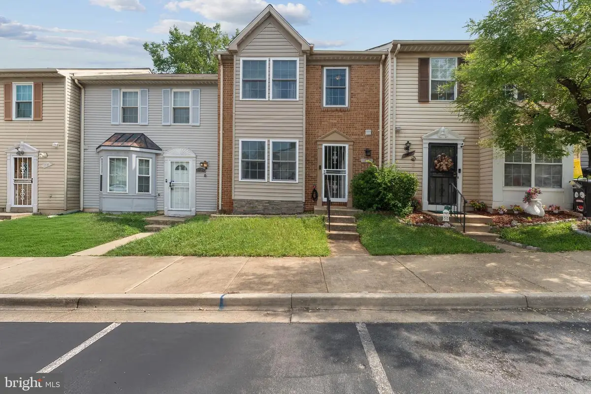 1727 Countrywood Ct, Landover, MD 20785 - #1