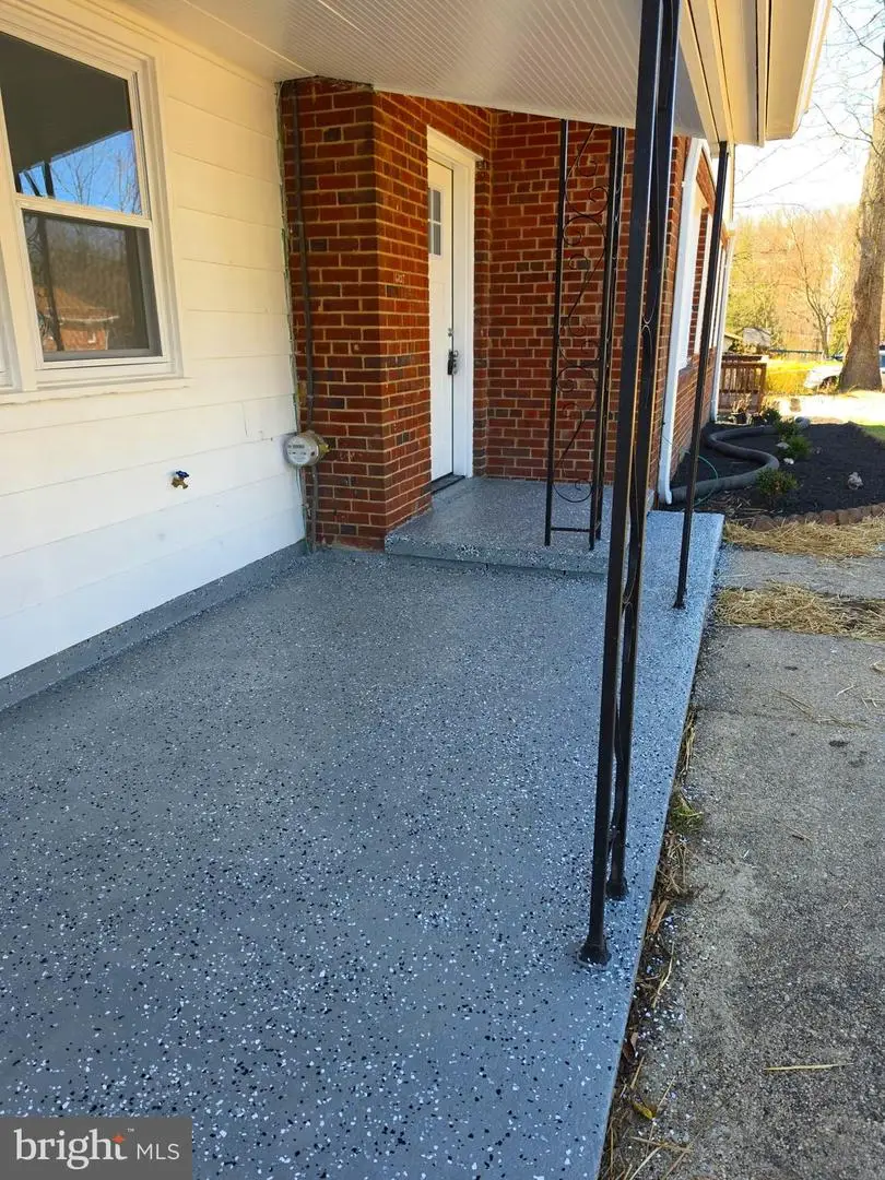 6107 Buckler Rd, Clinton, MD 20735 - #2