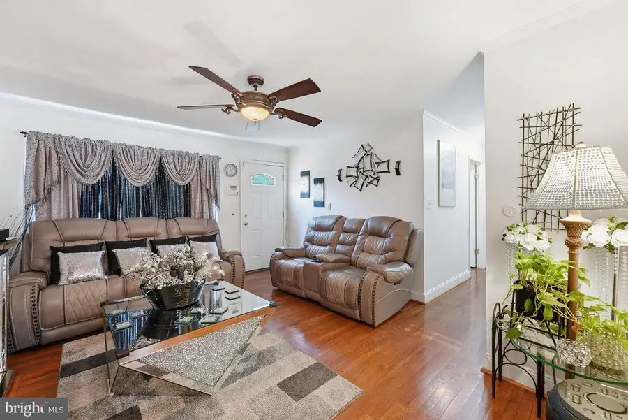 1600 Fenwood Ave, Oxon Hill, MD 20745 - #2