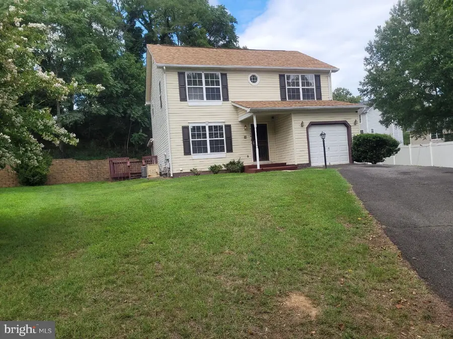 2004 Chita Ct, Temple Hills, MD 20748 - #2