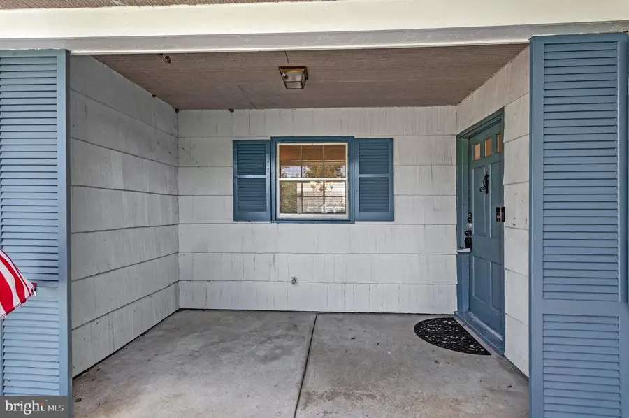 2405 Kelsey Ln, Bowie, MD 20715 - #3