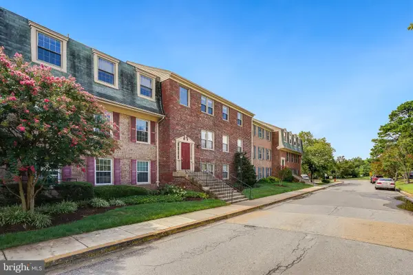 6002 Westchester Park Dr #6002 201, COLLEGE PARK, MD 20740