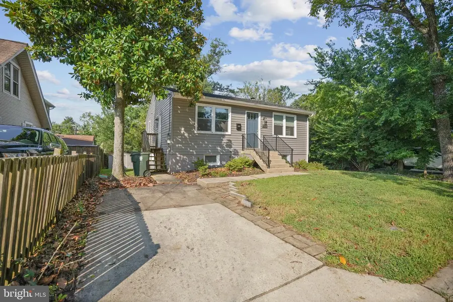 4819 Osage St, College Park, MD 20740 - #2