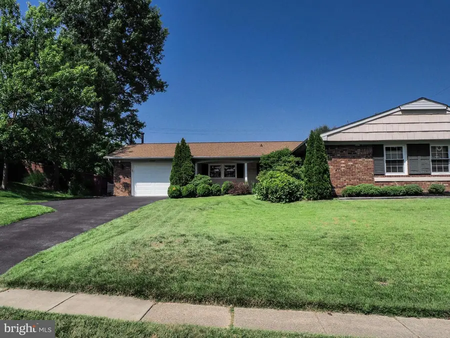 12008 Rockledge Dr, Bowie, MD 20715 - #3
