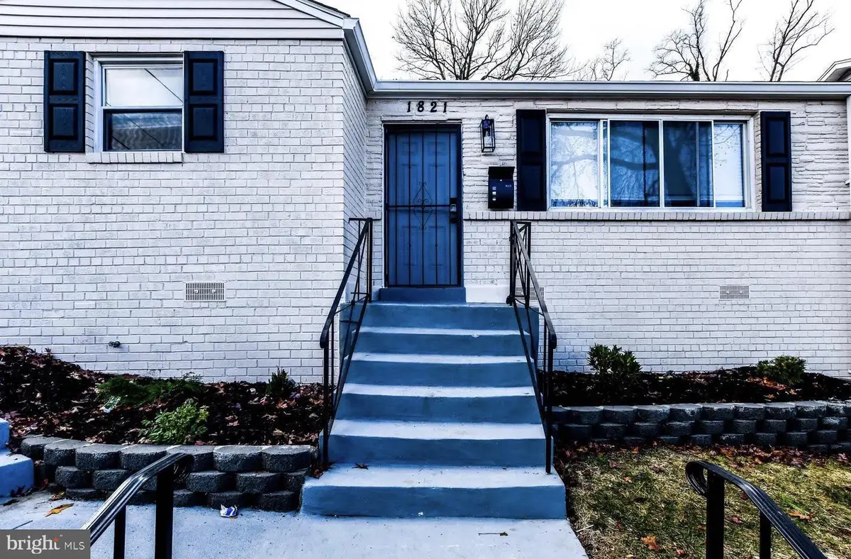 1821 Campbell Dr, Suitland, MD 20746 - #1