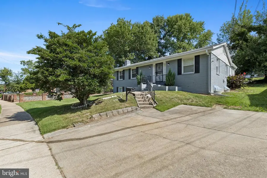 3504 23rd Pkwy, Temple Hills, MD 20748 - #2