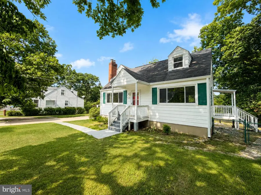 9208 Surratts Manor Dr, Clinton, MD 20735 - #3