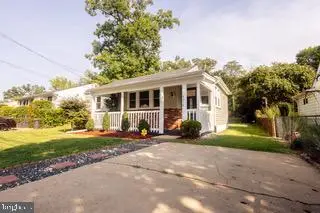 9010 3rd St, Lanham, MD 20706 - #2