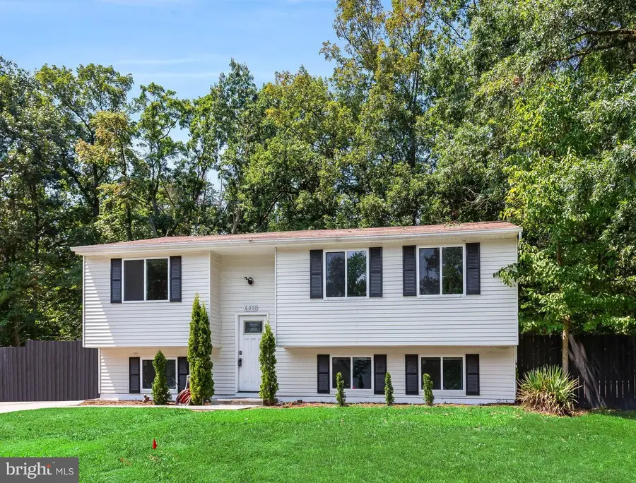 6000 Clinton Way, Clinton, MD 20735 - #2