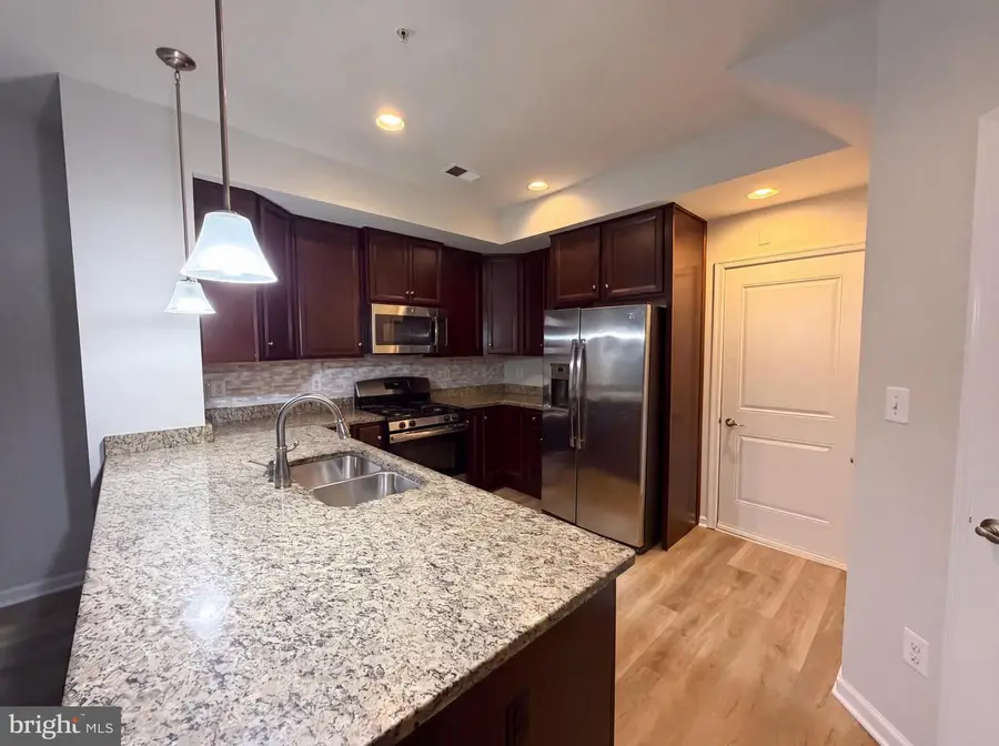 8221 Greenbelt Station Pkwy #310j, Greenbelt, MD 20770 - #2