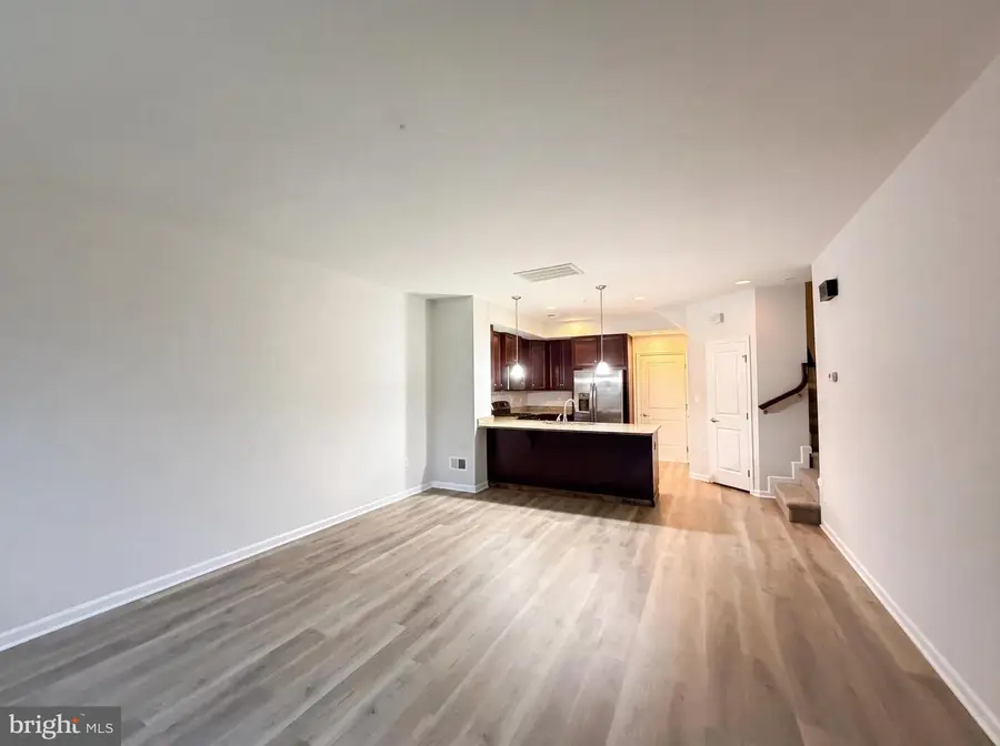 8221 Greenbelt Station Pkwy #310j, Greenbelt, MD 20770 - #3