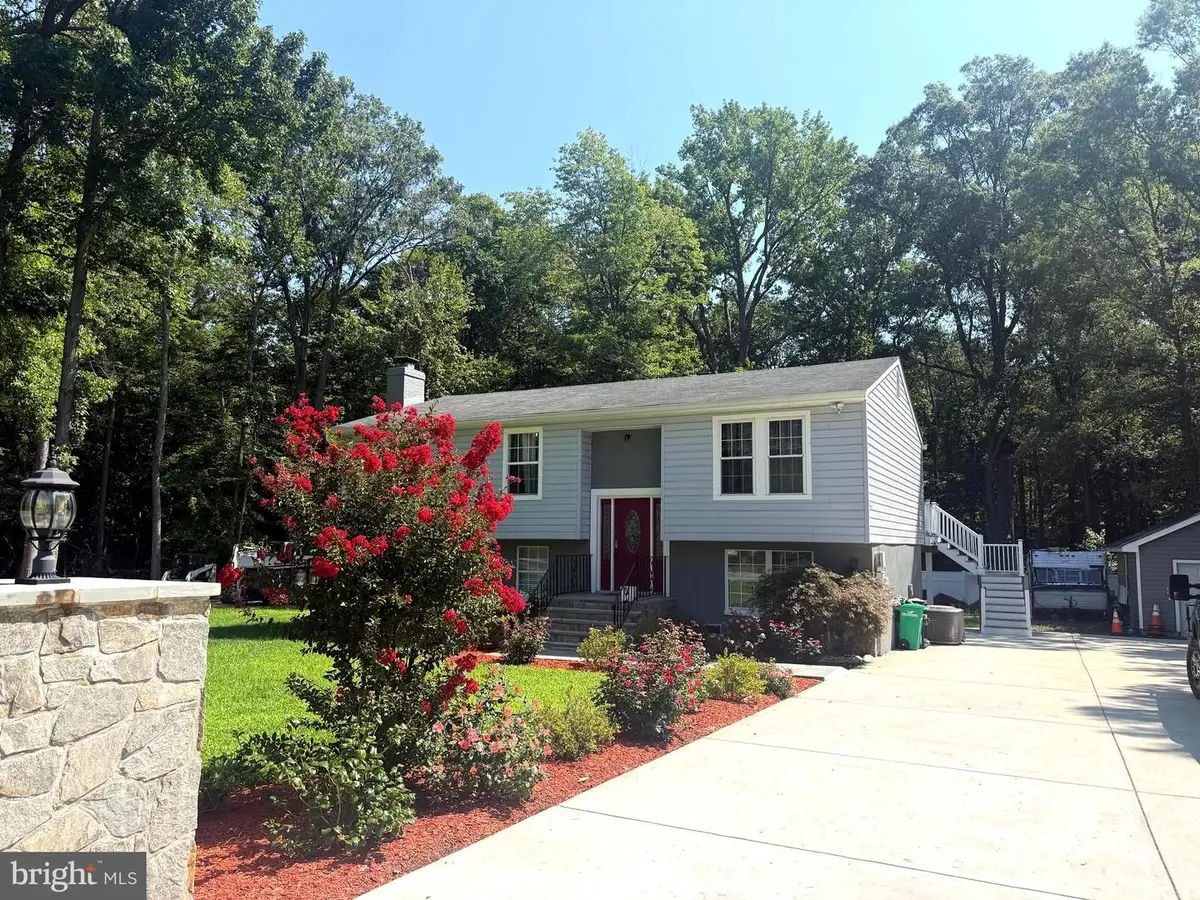 16208 Manning Rd W, Accokeek, MD 20607 - #1