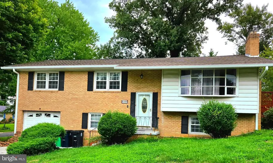 6208 Harley Ln, Temple Hills, MD 20748 - #2