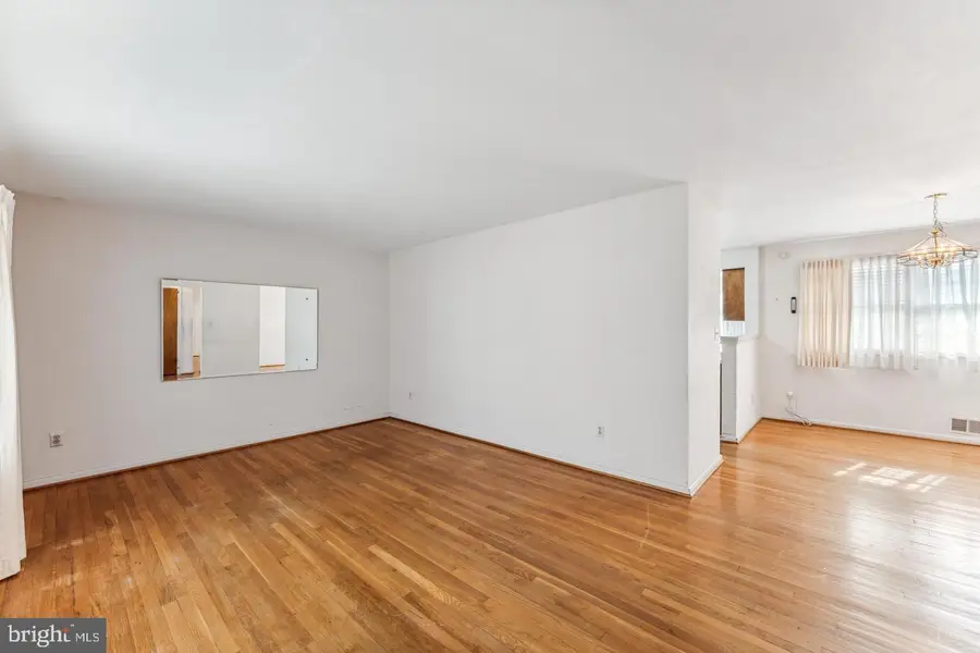 6127 85th Ave, New Carrollton, MD 20784 - #3