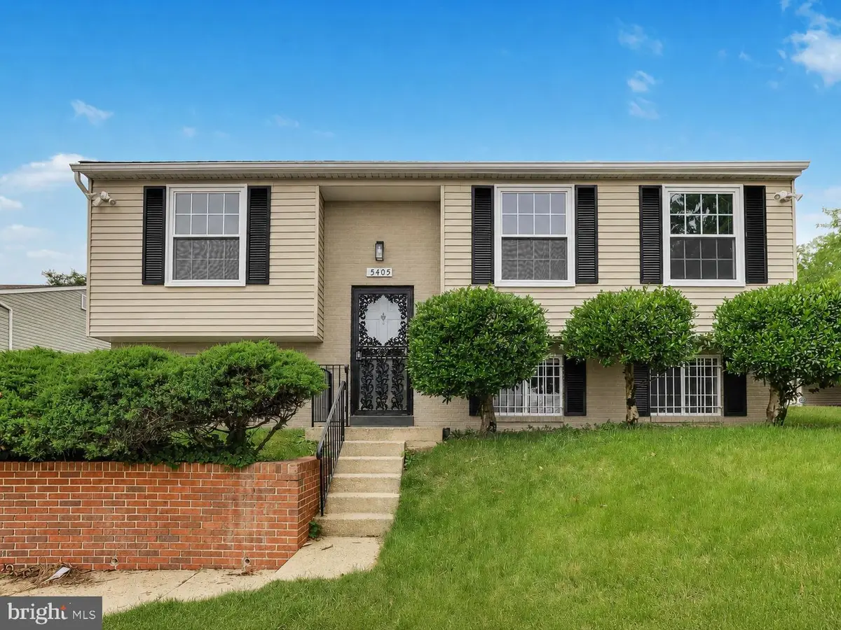 5405 Truoc Ct, Oxon Hill, MD 20745 - #1