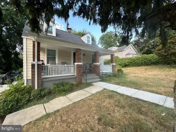 4510 Heath St, CAPITOL HEIGHTS, MD 20743