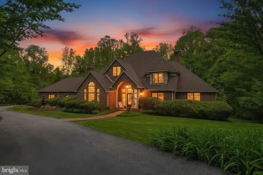 6004 Strathmore Way, Upper Marlboro, MD 20772 - #2