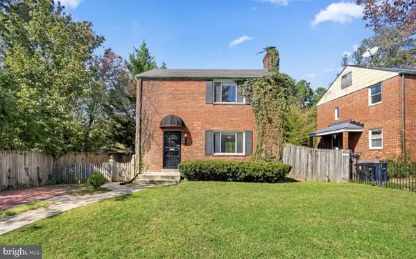 1502 Delmont Ln, TAKOMA PARK, MD 20912