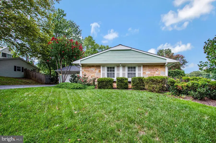 13216 Idlewild Dr, Bowie, MD 20715 - #2