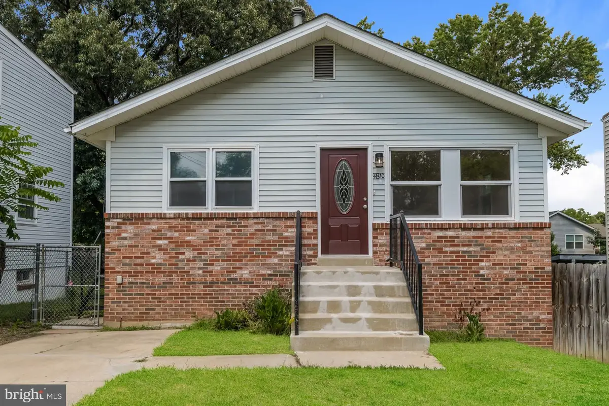 4810 Lexington Ave, Beltsville, MD 20705 - #1