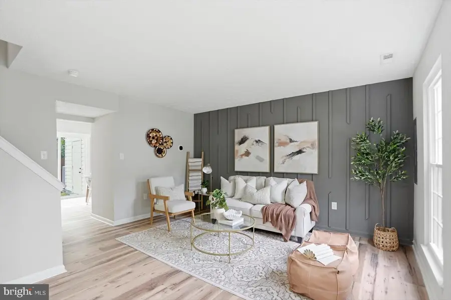 2807 Red Oak Ln, Lanham, MD 20706 - #2