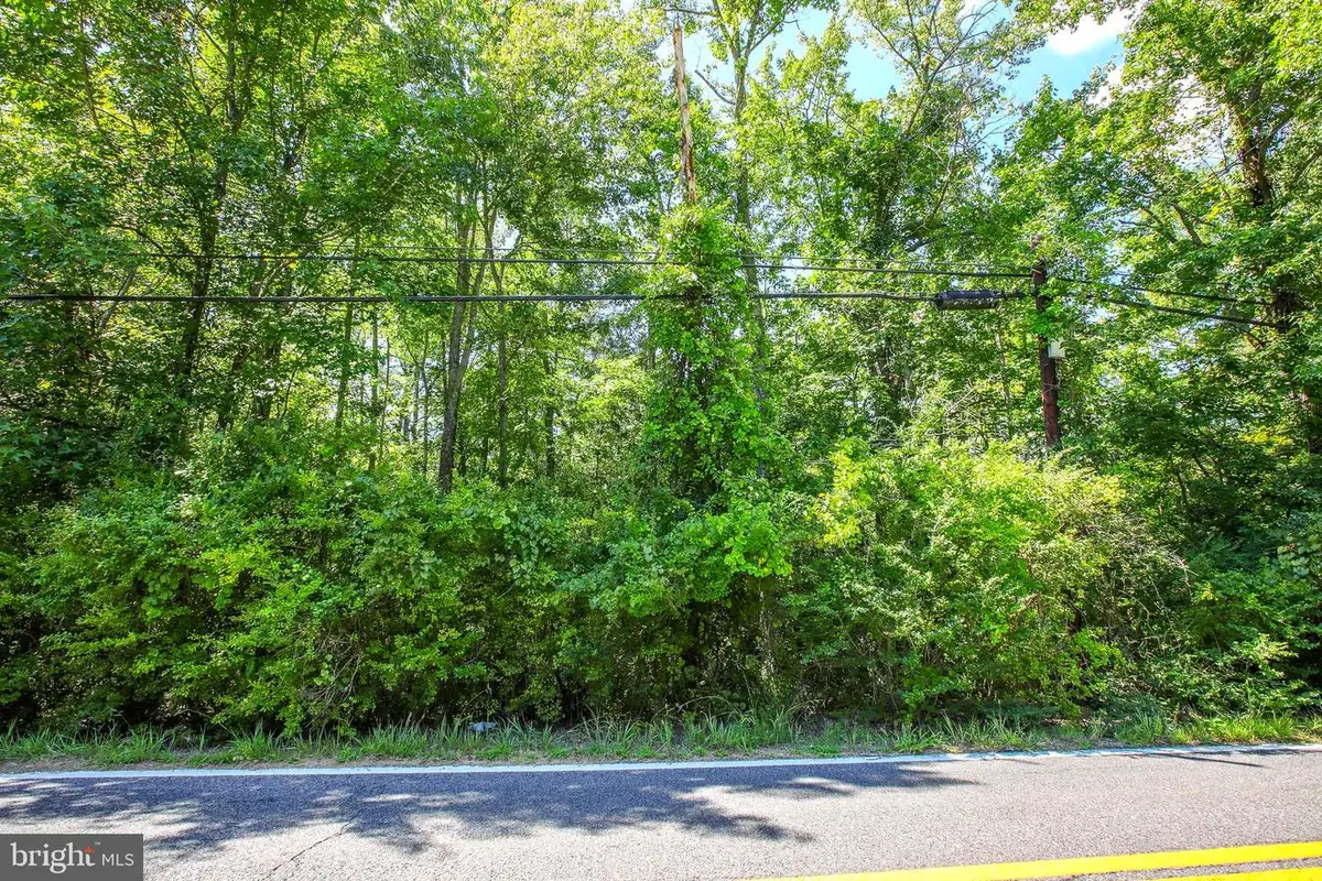 16950, 16960, & 16970 Livingston Rd, Accokeek, MD 20607 - #1