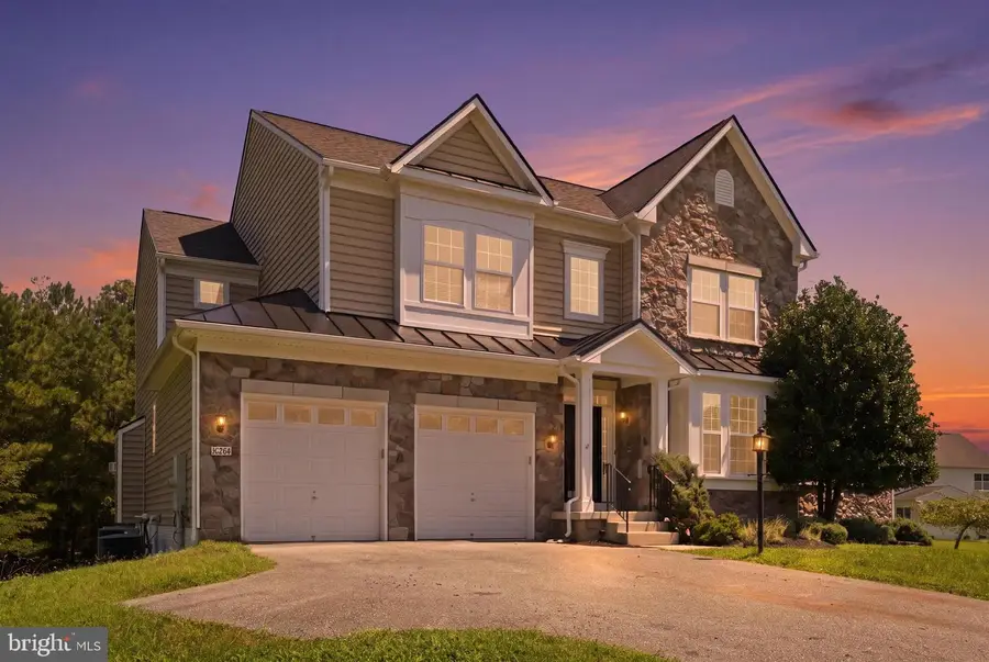 16204 Broxburn Ln, Brandywine, MD 20613 - #2