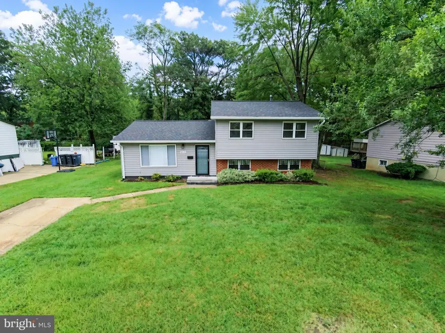 8636 Reicher St, Landover, MD 20785 - #2