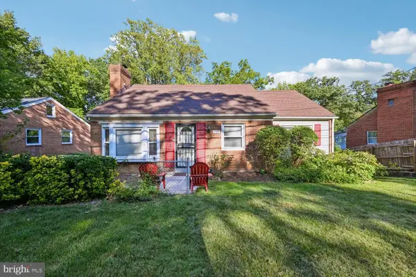 7308 Finns Ln, LANHAM, MD 20706