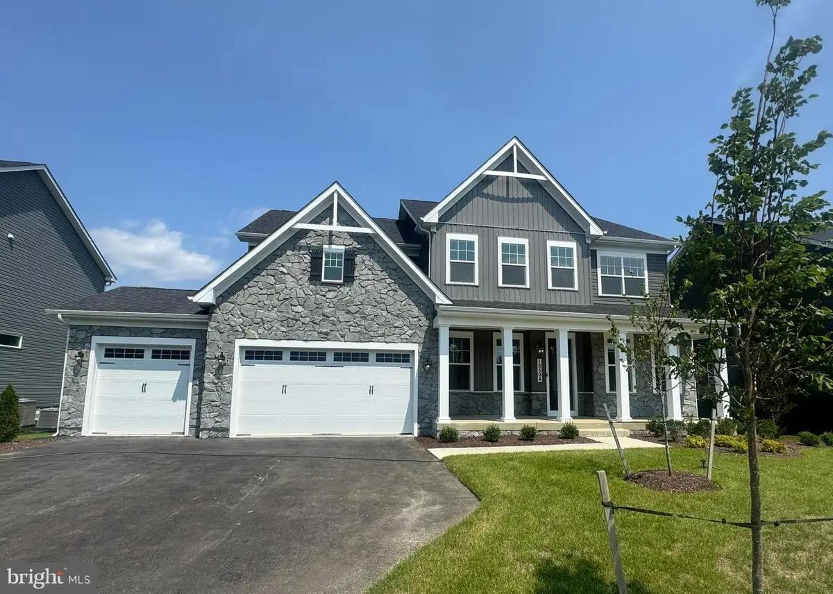 12504 Lusbys Ln, Brandywine, MD 20613 - #1
