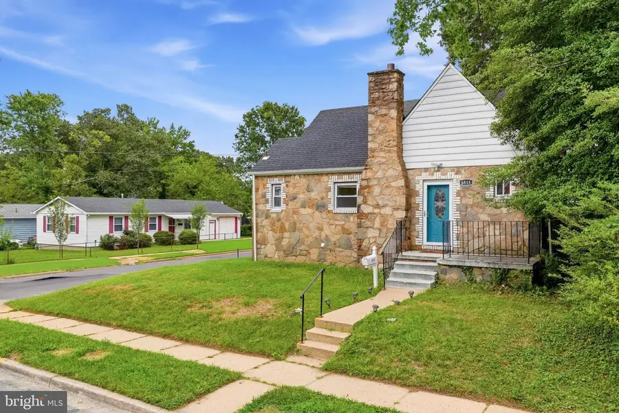 6515 Gateway Blvd, District Heights, MD 20747 - #2