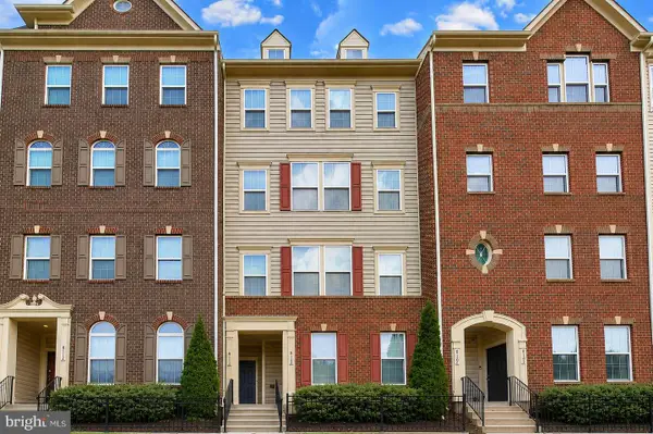 8111 Greenbelt Station Pkwy #302f, GREENBELT, MD 20770