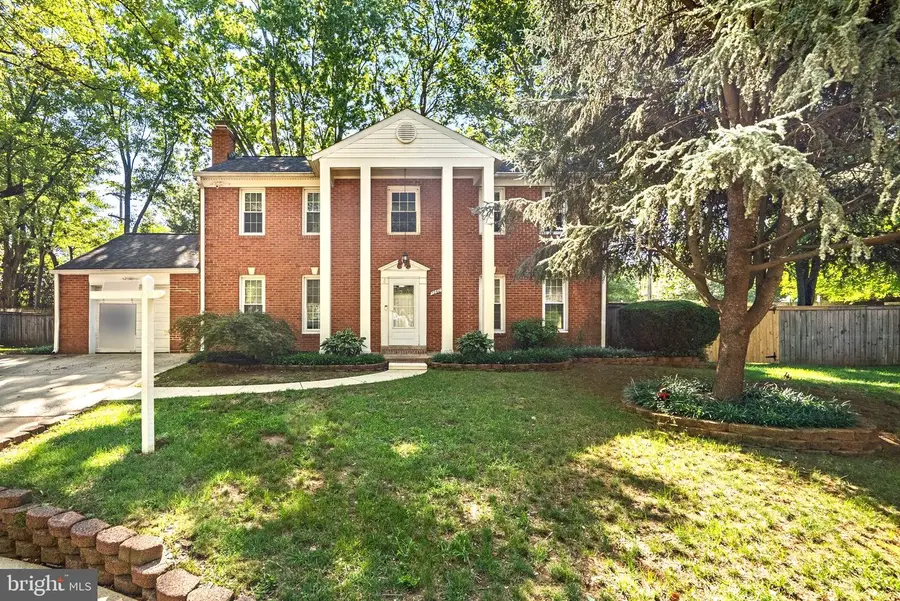 12609 King Arthur Ct, Glenn Dale, MD 20769 - #2