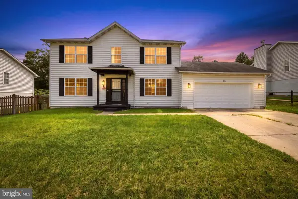 1811 Iverson St, OXON HILL, MD 20745