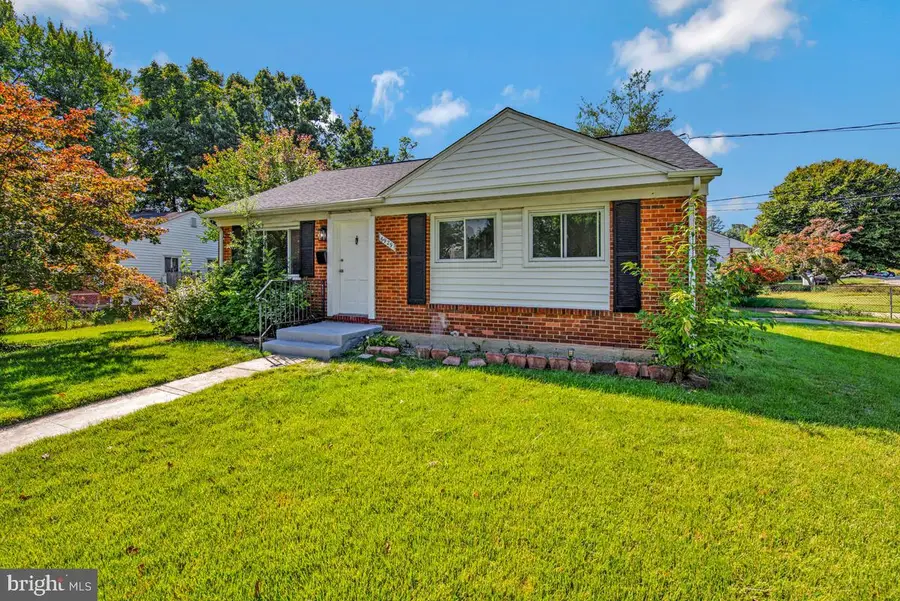 6929 Halleck St, District Heights, MD 20747 - #2